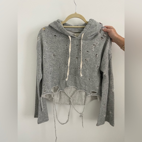 2 Medium Trendy Grey Soft Sweatshirts BUNDLE - Picture 2 of 8